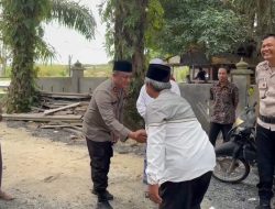 Terapkan Strategi Cooling System dalam Mengawal Pelaksanaan Pemilu 2024, Kapolres Rohil AKBP Isa Imam Syahroni SIK MH Sambangi Warga di Masjid Nurul Iman