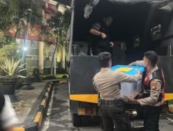 Dugaan Korupsi Anggaran SPPD Sekretariat DPRD Riau, Polisi Sita 33 Container Box Barang Bukti 