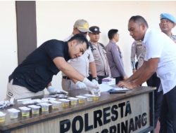 Tegakan Disiplin, Propam Polda Kepri Lakukan Tes Urine Narkoba Personel Polresta Tanjungpinang