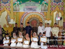 Pemdes Banjar Benai Salurkan Bantuan Untuk Anak Tahfiz.