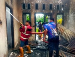Korsleting Listrik Hanguskan Rumah Korsek Bawaslu Halbar, Kerugian Capai Rp750 Juta