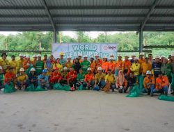 Semarak World Cleanup Day 2025, NHM Ajak Karyawan dan Mitra Bersih-Bersih di Tambang Gosowong